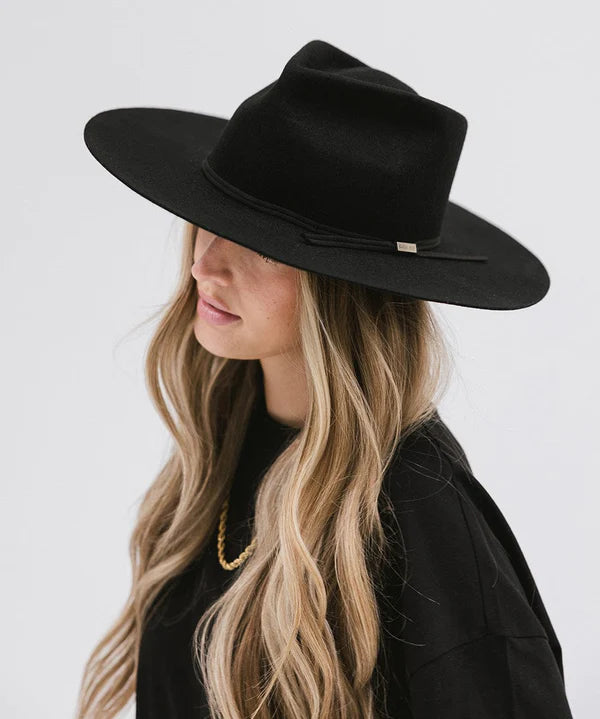 Gigi Pip - Emery Teardrop Fedora - Black