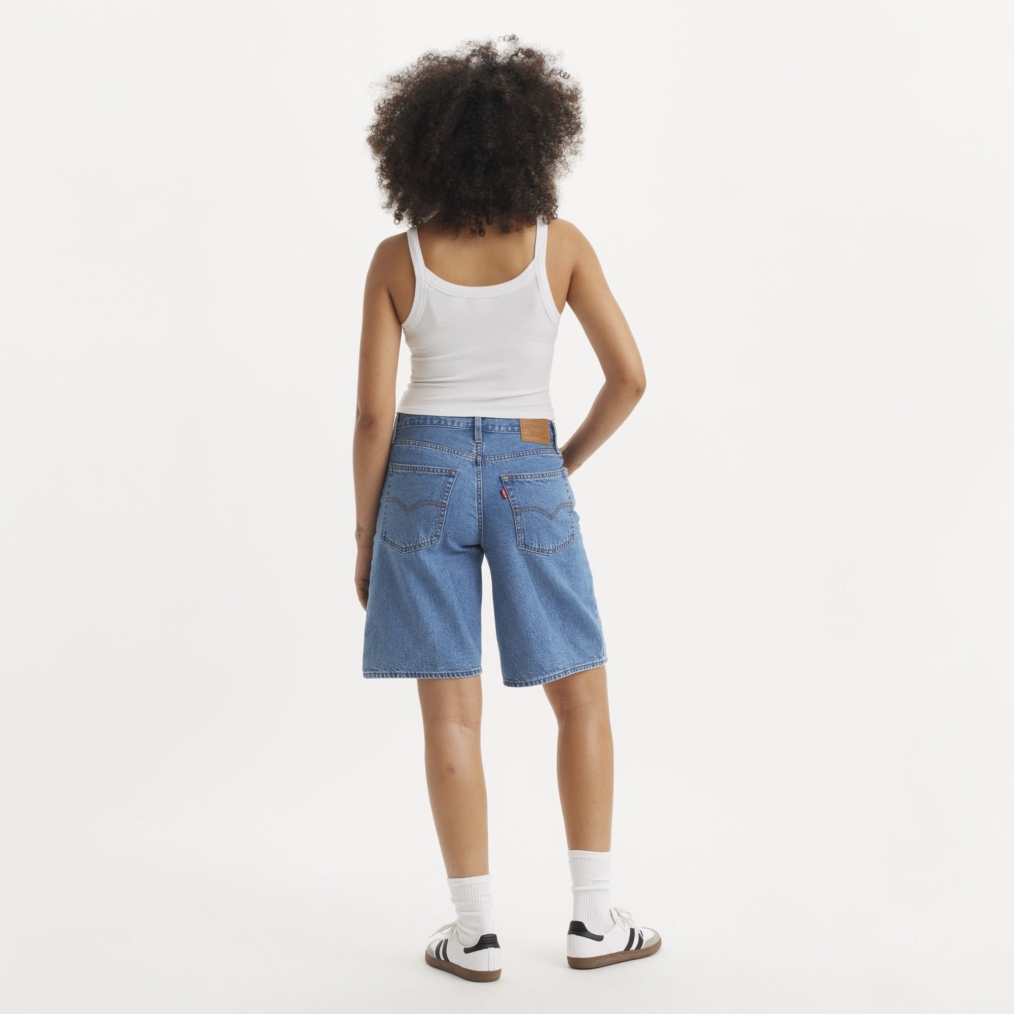 000MJ0001-om-back-pdp-bcm.jpg