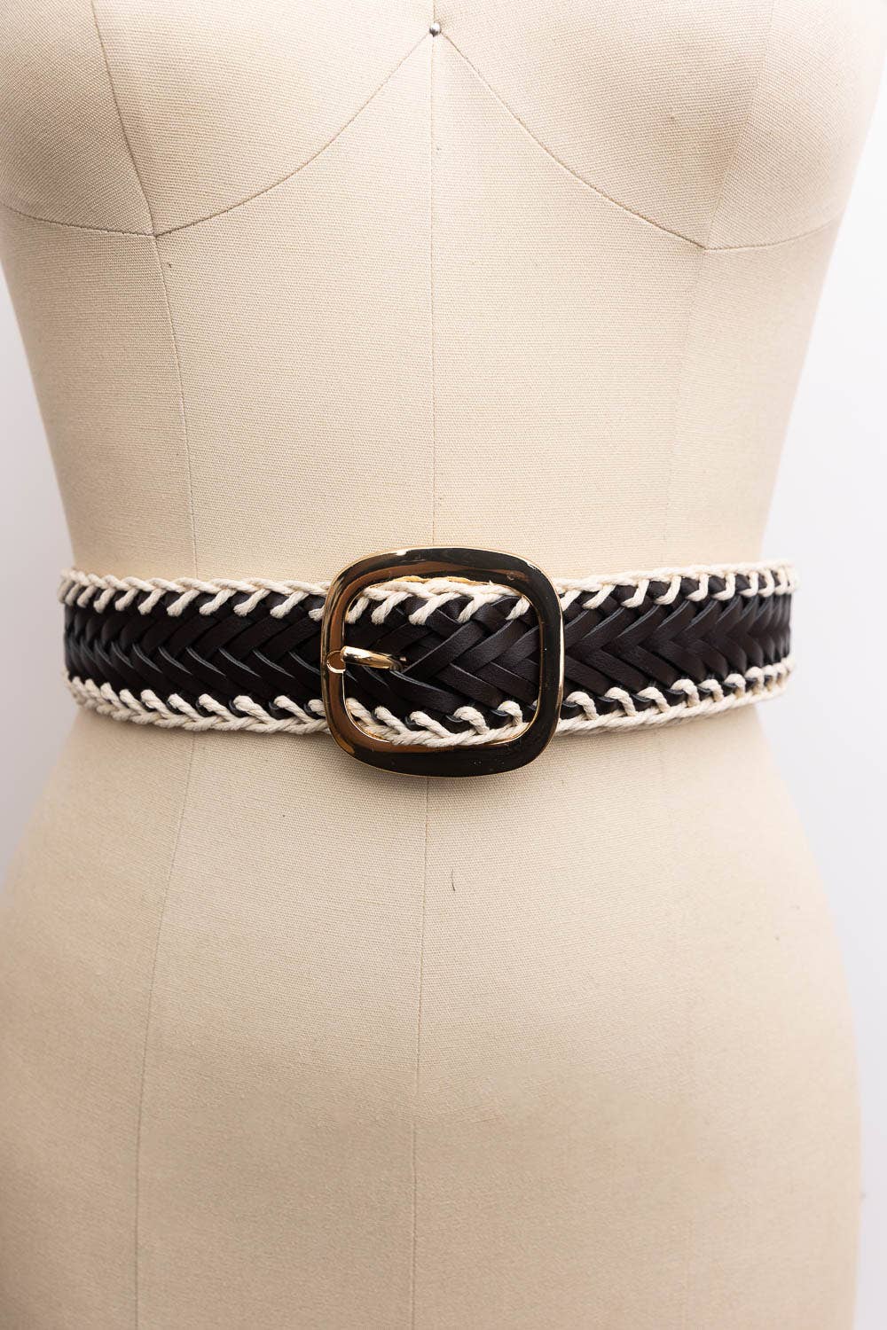 Crochet Trimmed Woven Leather Belt: Ivory