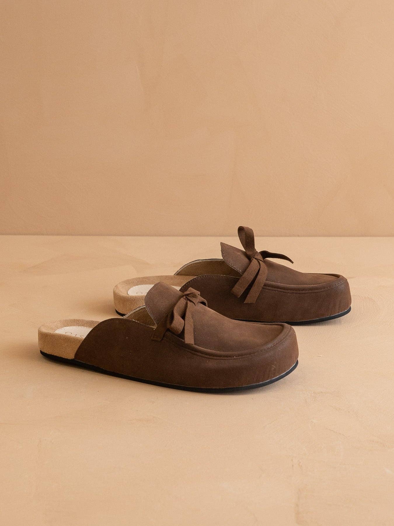 The Stevie | Coffee Tie Fall Mule Loafer: COFFEE / 6