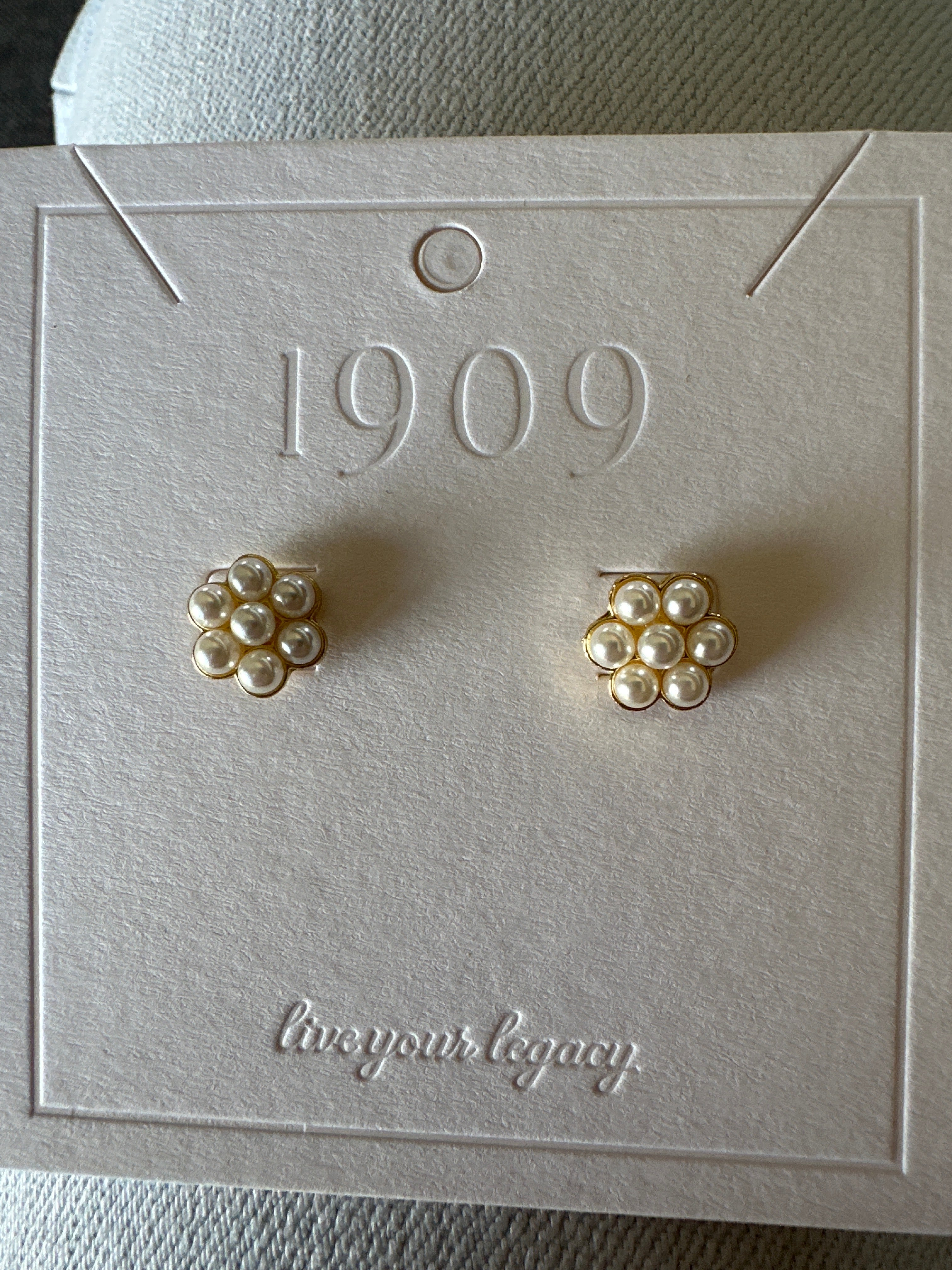 Pearl Flower Earring