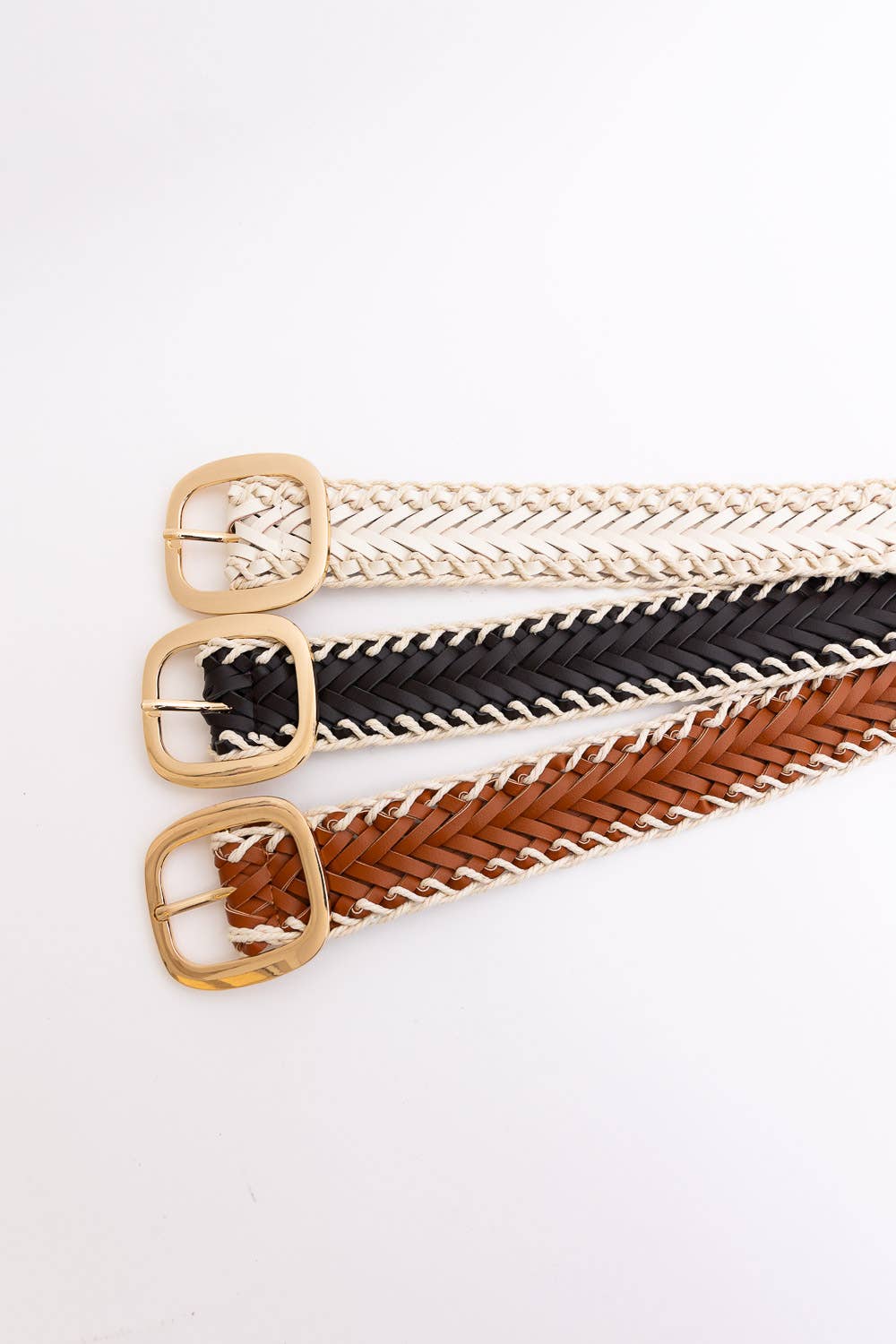 Crochet Trimmed Woven Leather Belt: Ivory