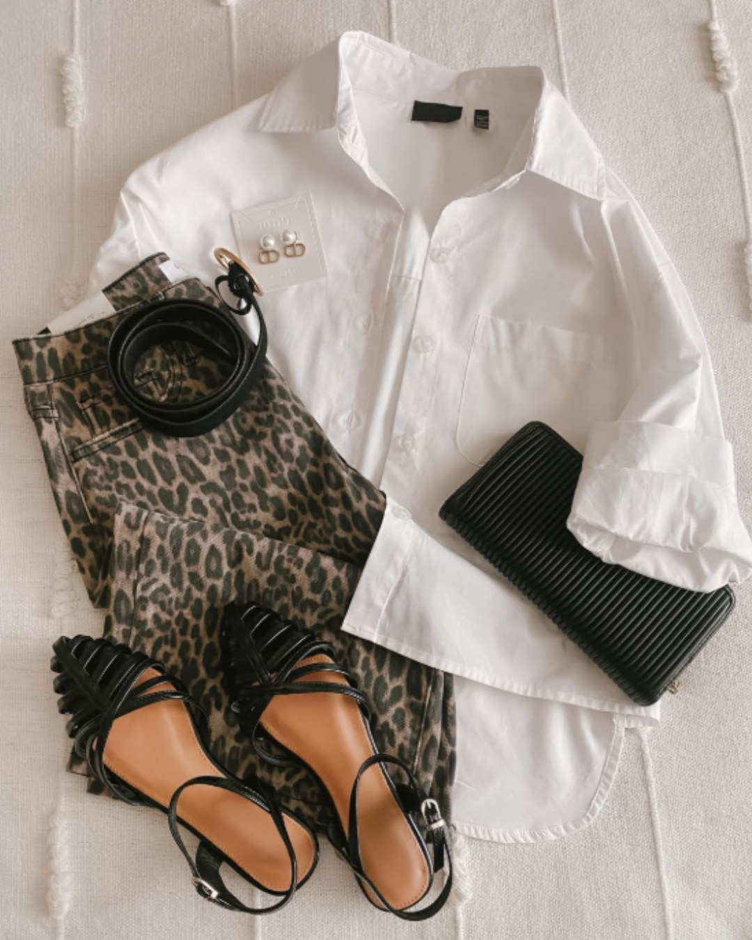 1909_Women_s_Boutique_Flat_Lay_-_May_29_2026.png