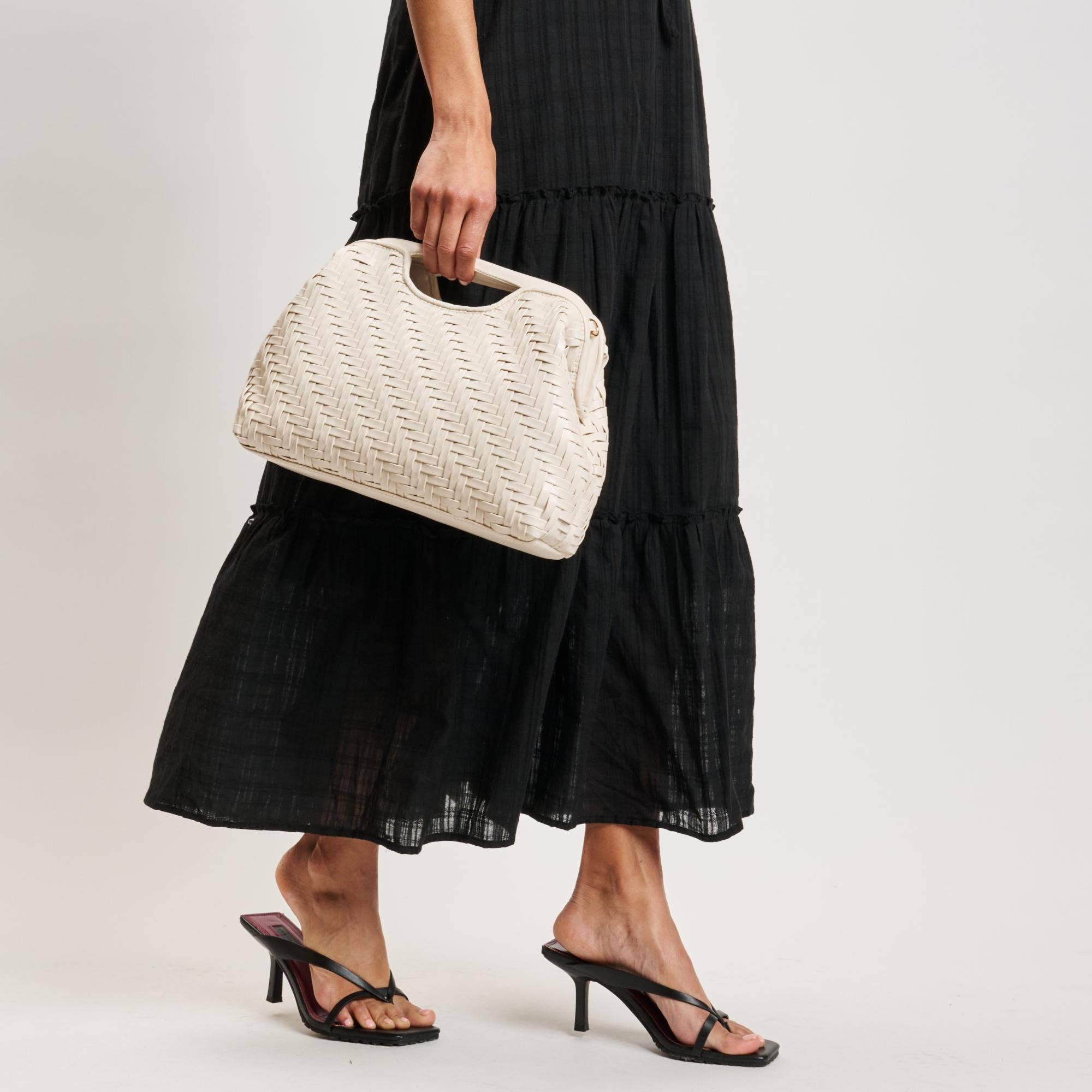 Amara Crossbody: Black
