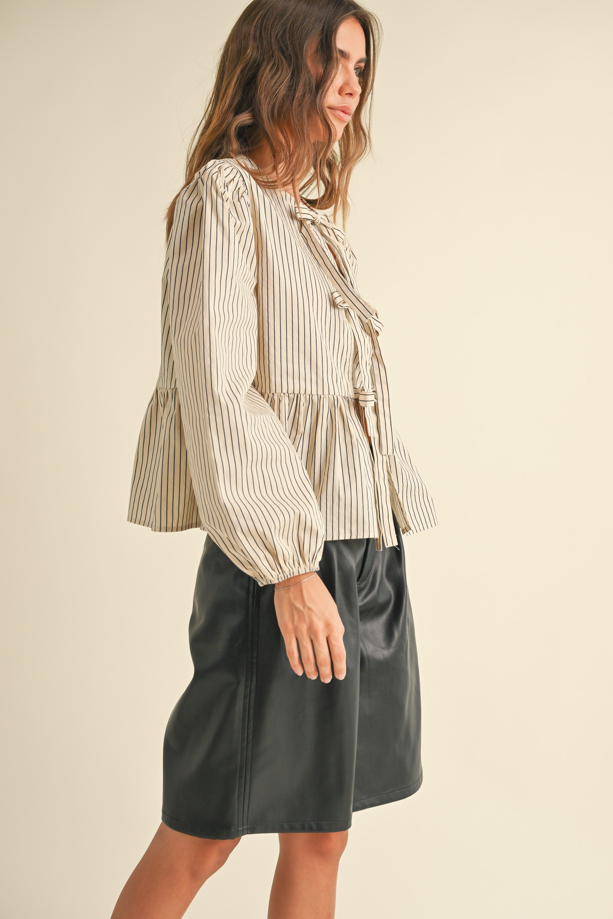 Fenna - Beige/Navy