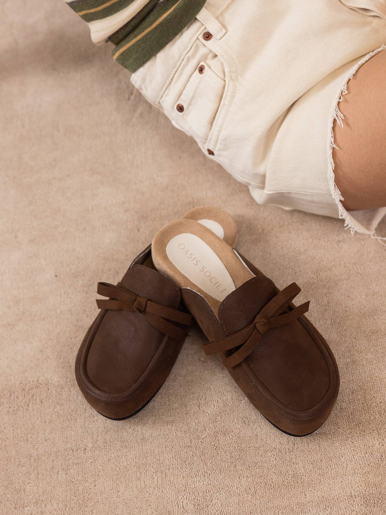 The Stevie | Coffee Tie Fall Mule Loafer: COFFEE / 8