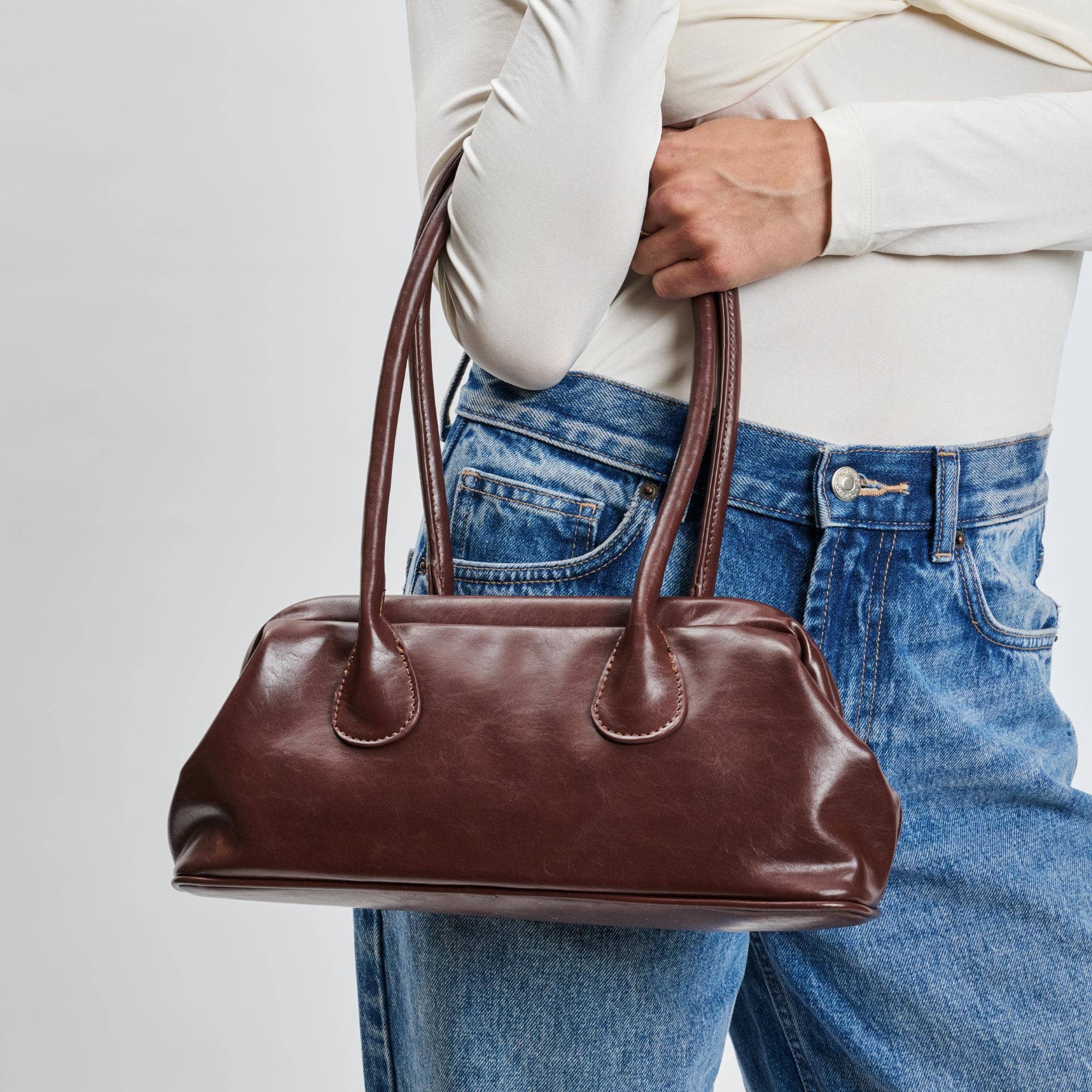 Nina Shoulder Bag: Wine