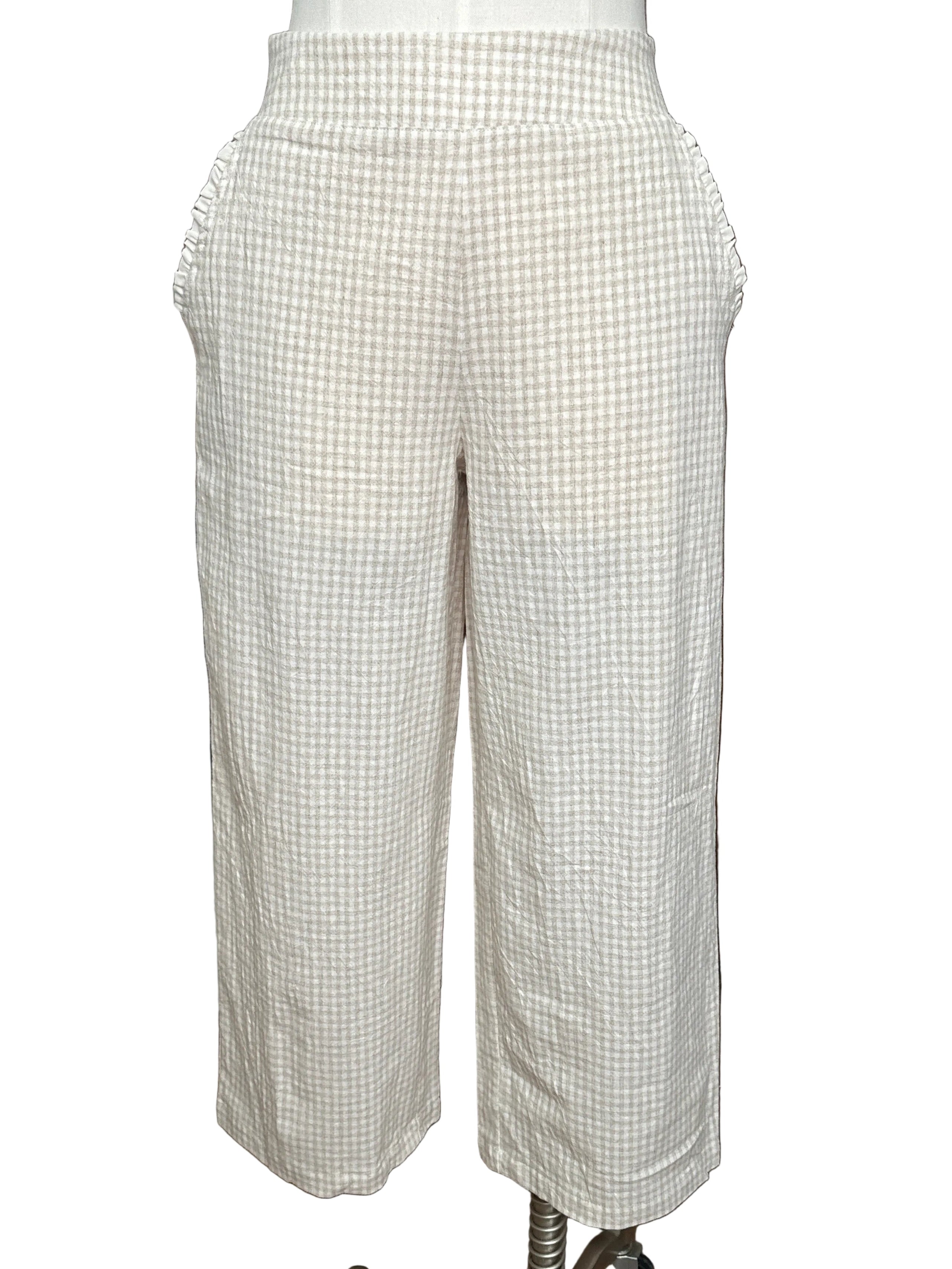 Lyra Bottoms