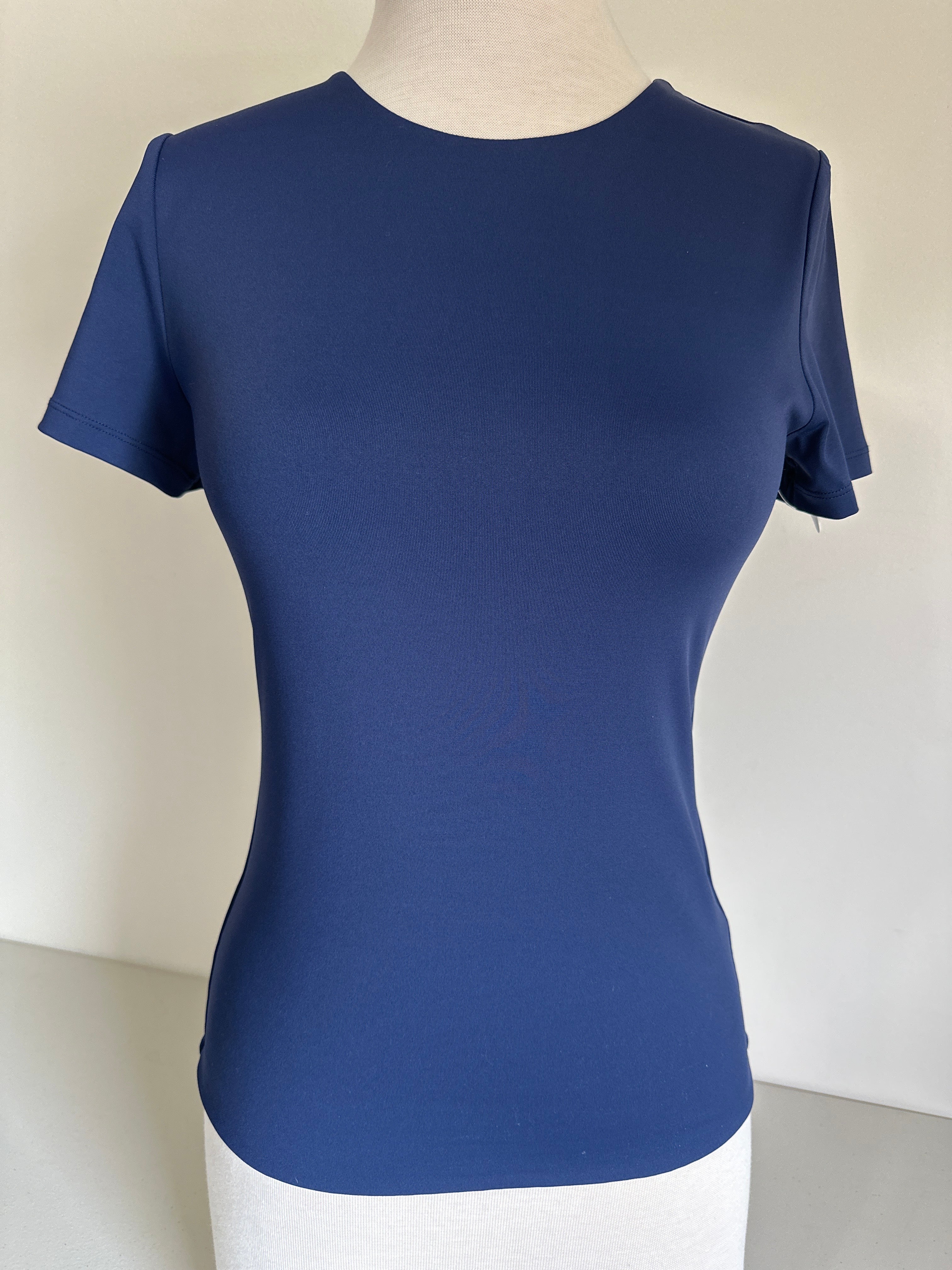 Roxi 23 Short Sleeve - True Navy