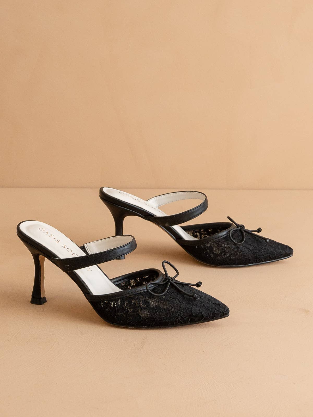 The Katie | Black Lace Pointed Toe Mid Heel Fall Mule: BLACK / 8