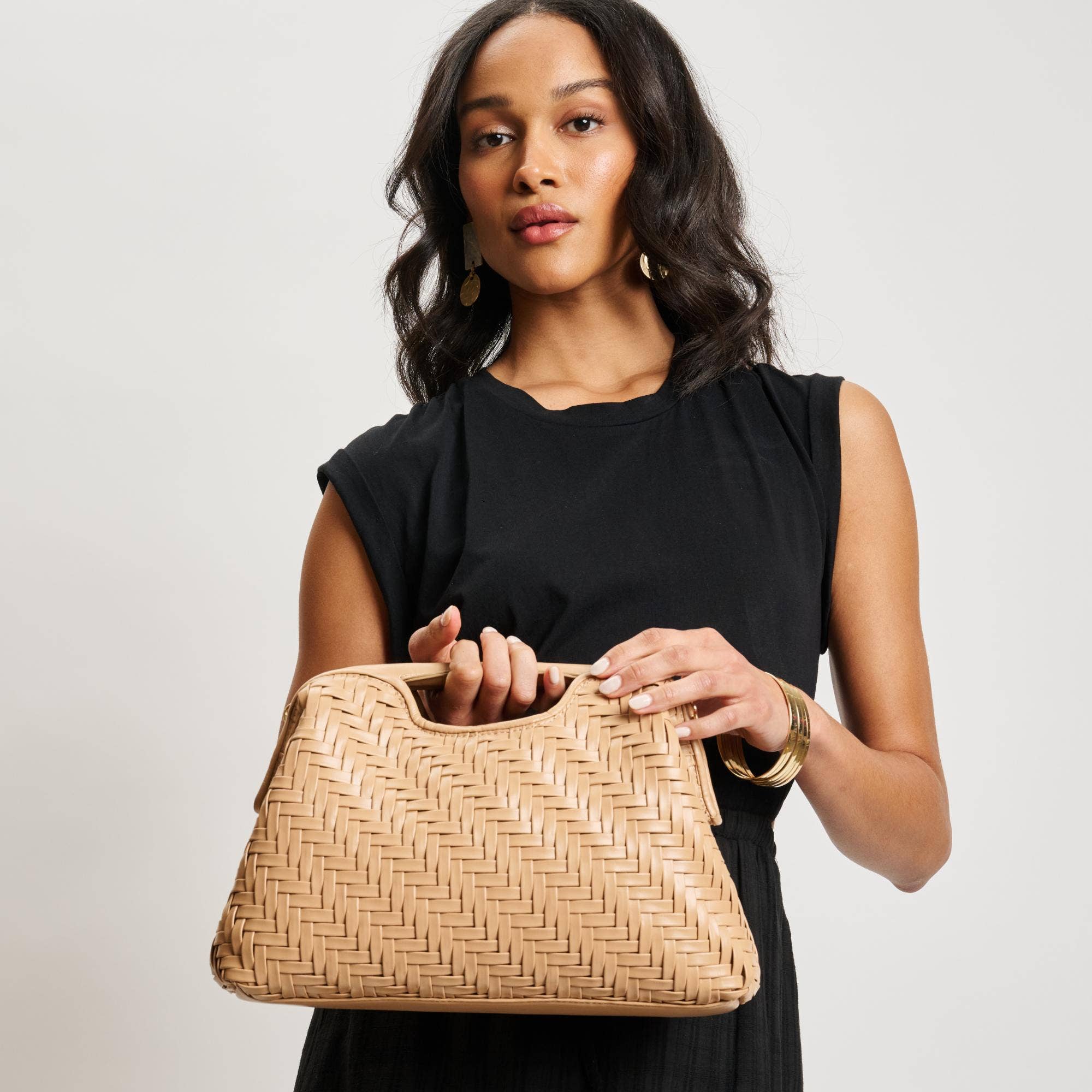 Amara Crossbody: Black