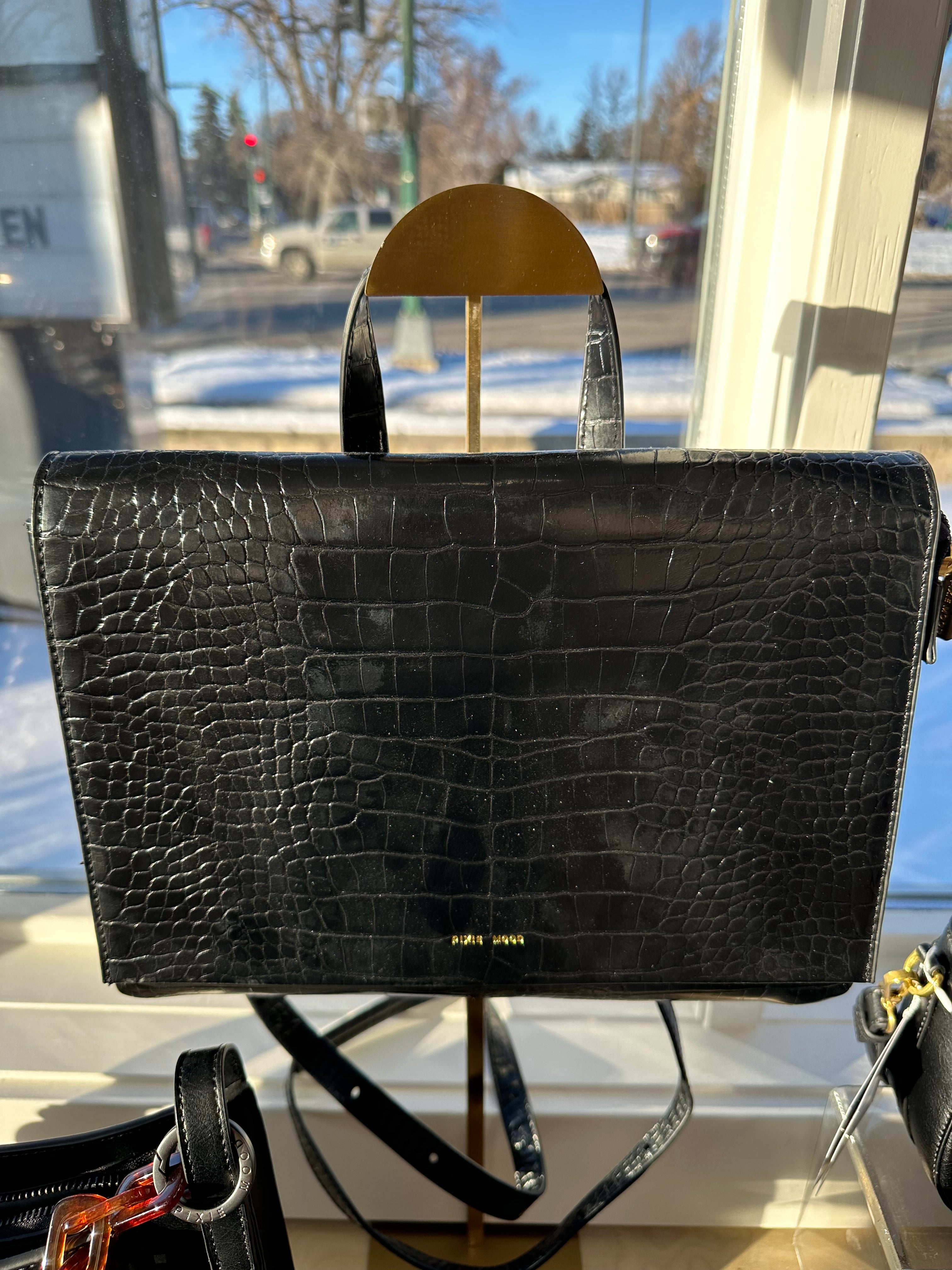 Janice Backpack Small - Black Croc