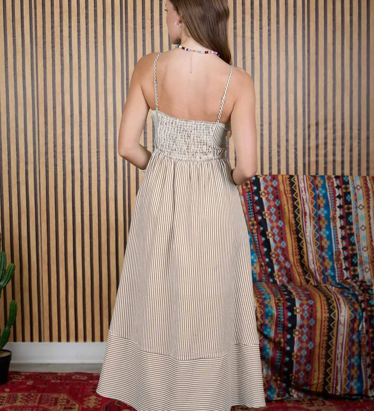 B6SD1102_BROWN_2_1800x1800_jpg.webp