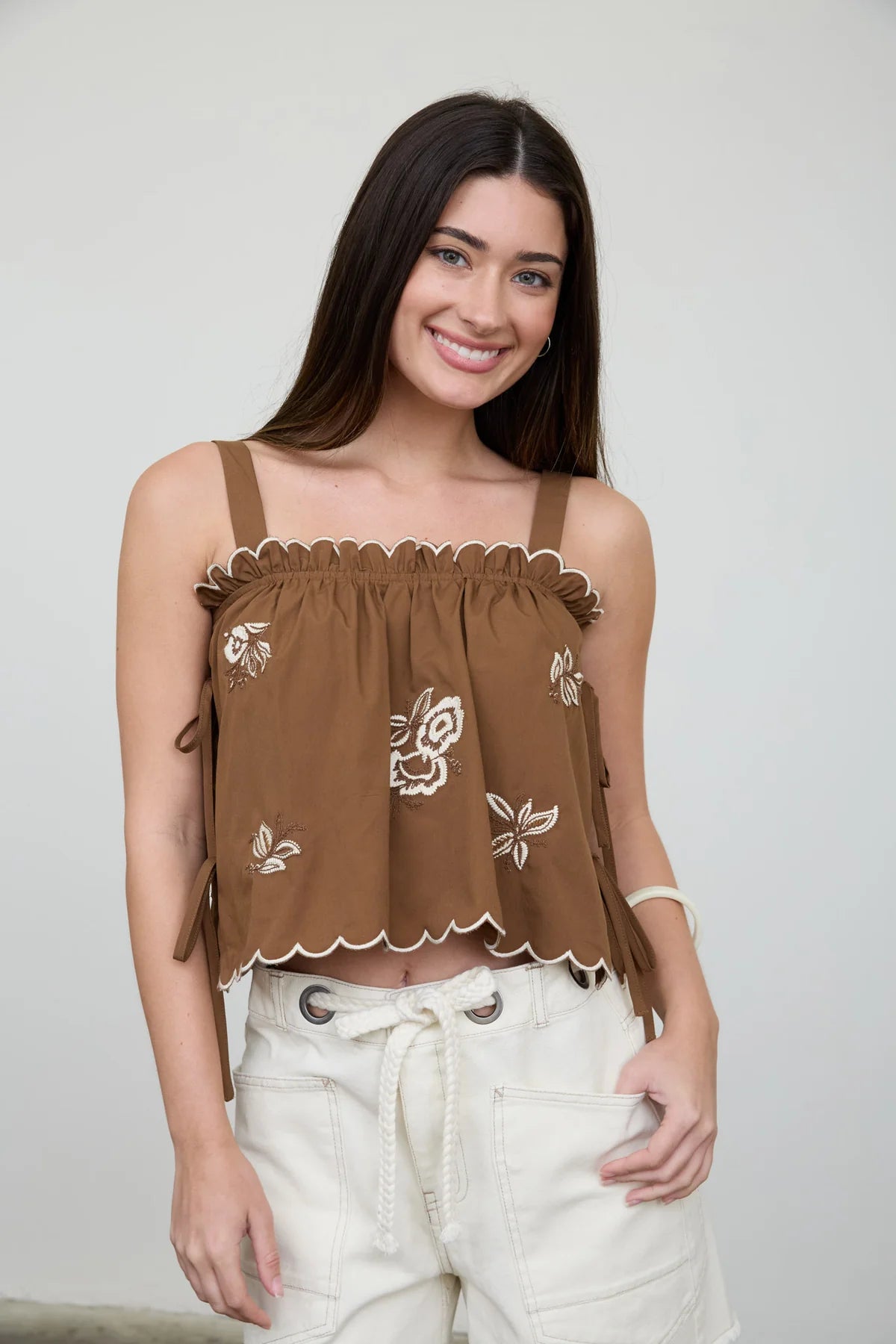 Della Top
