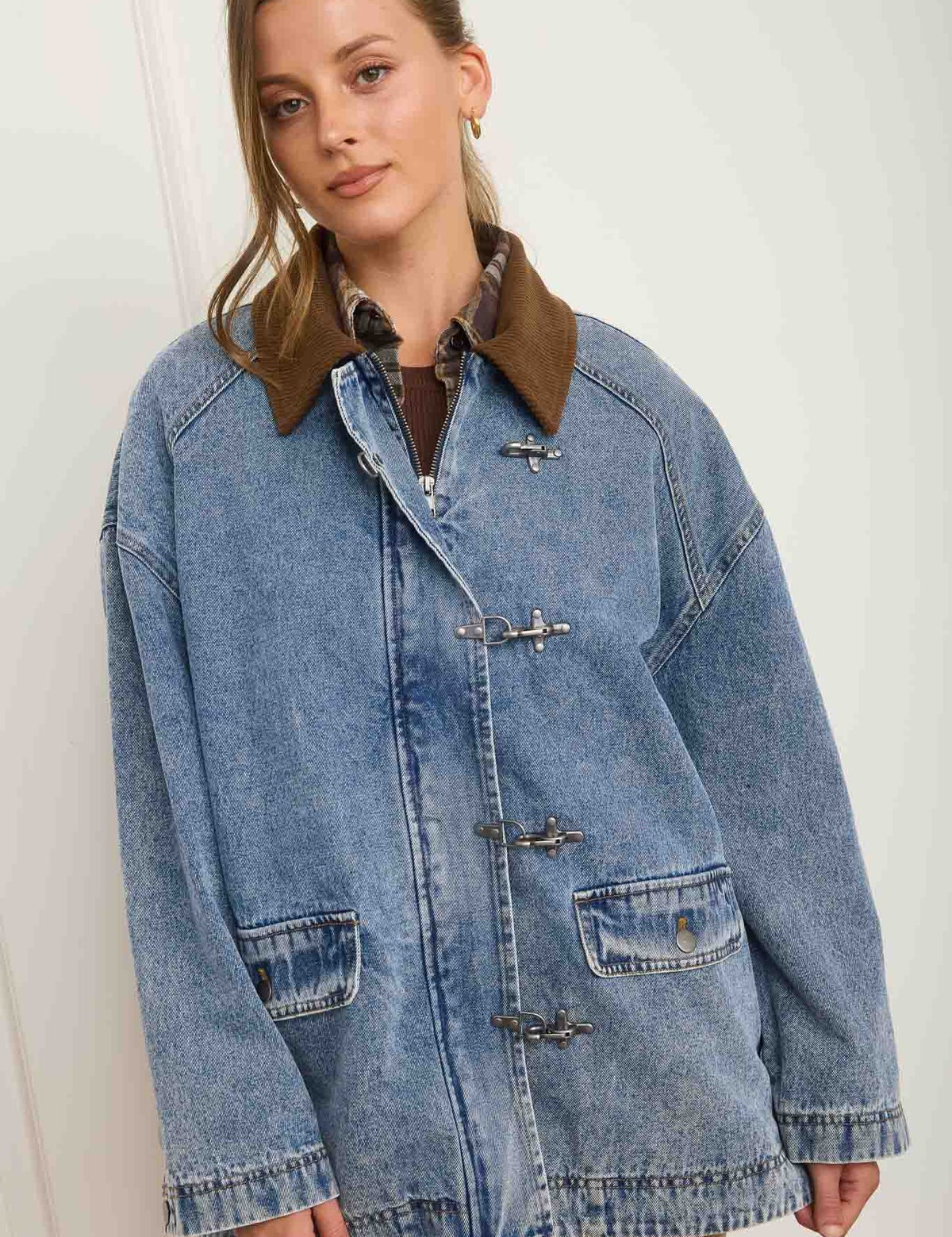 J5SJ1002_DENIM_4_1800x1800_e52cbce1-9516-4ec6-9957-4e9ed86cd2c7.jpg