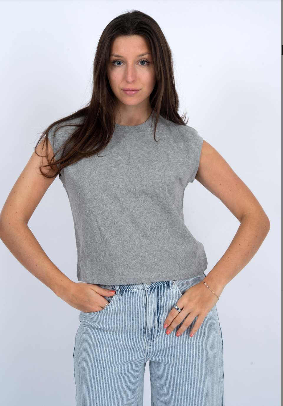 Miva - Grey