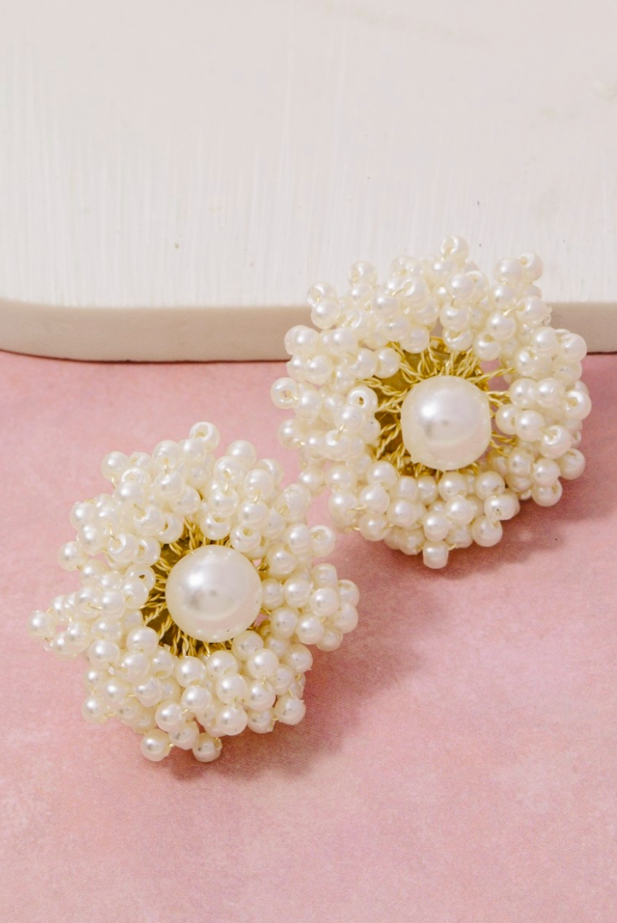 Pearl Cluster Stud