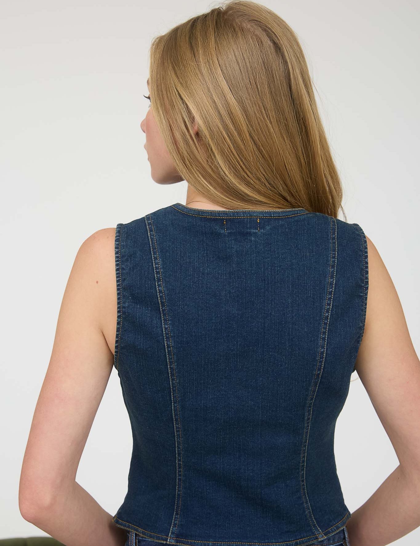 TW2087_DARKDENIM_2_2048x2048_316fa17b-ddfc-4fcf-a3d2-66da9038211a.jpg