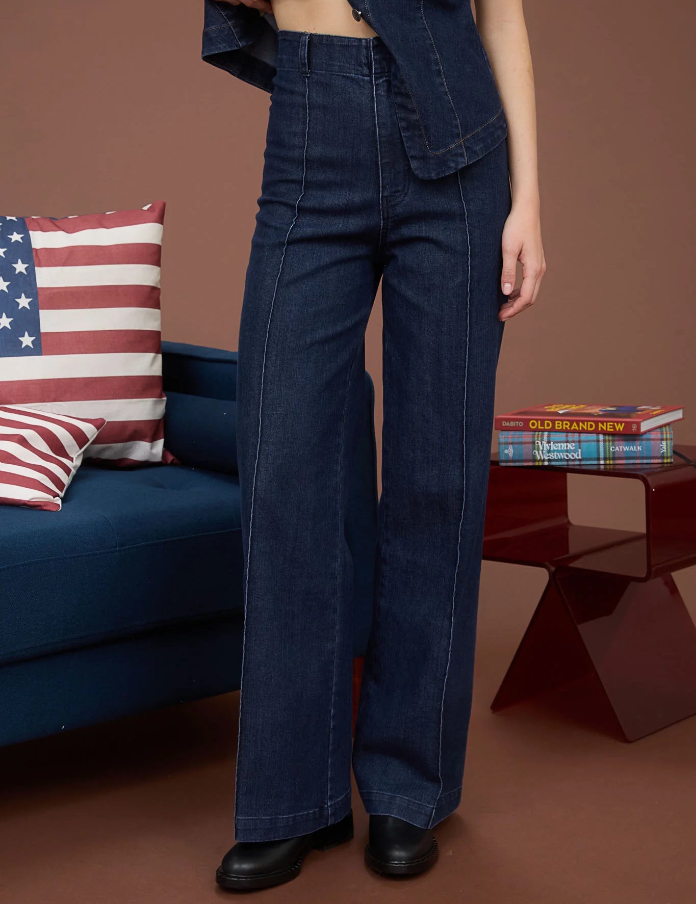 TWS1160-B_DENIM_1_2048x2048_jpg.webp