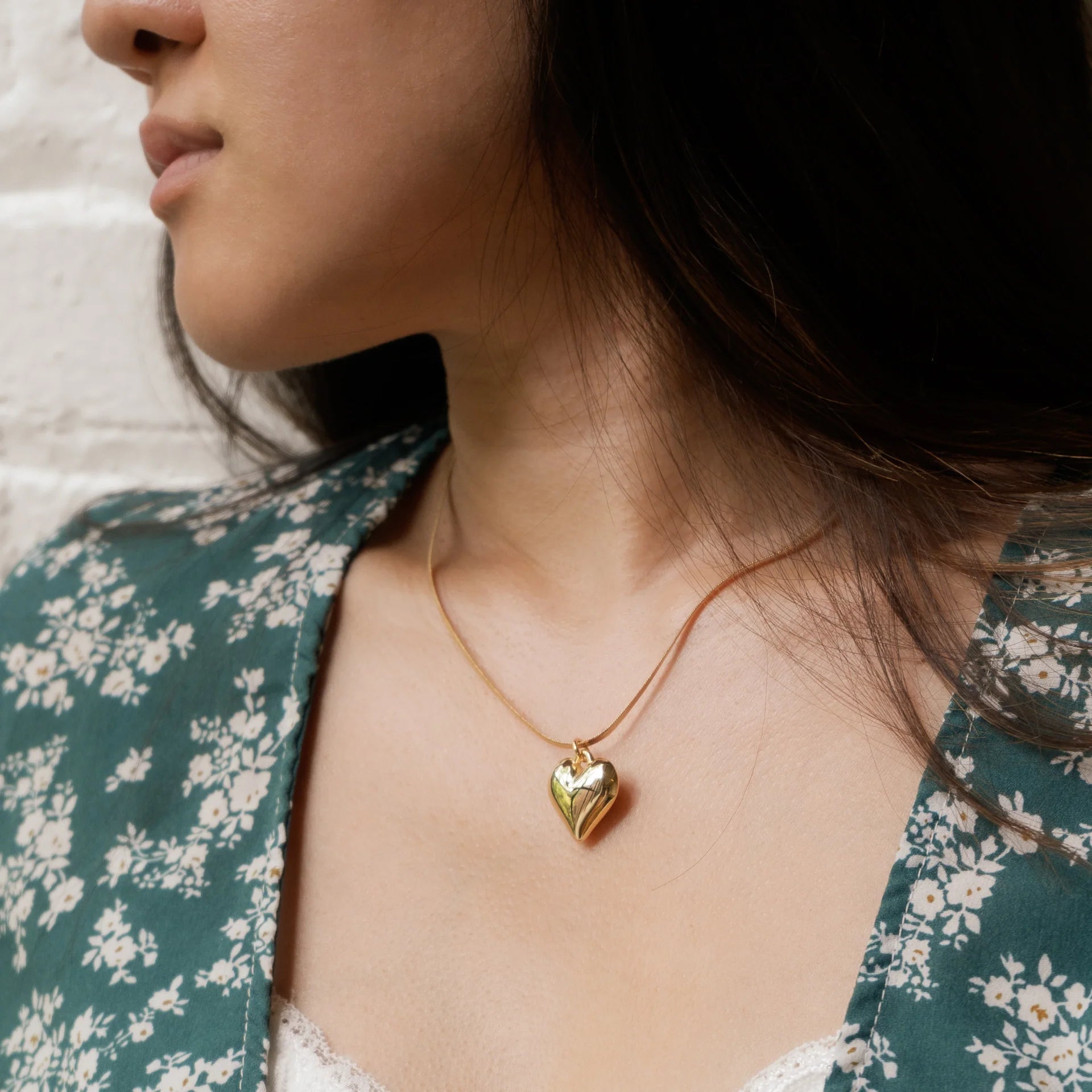 Snake Chain with Heart Pendant-Gold