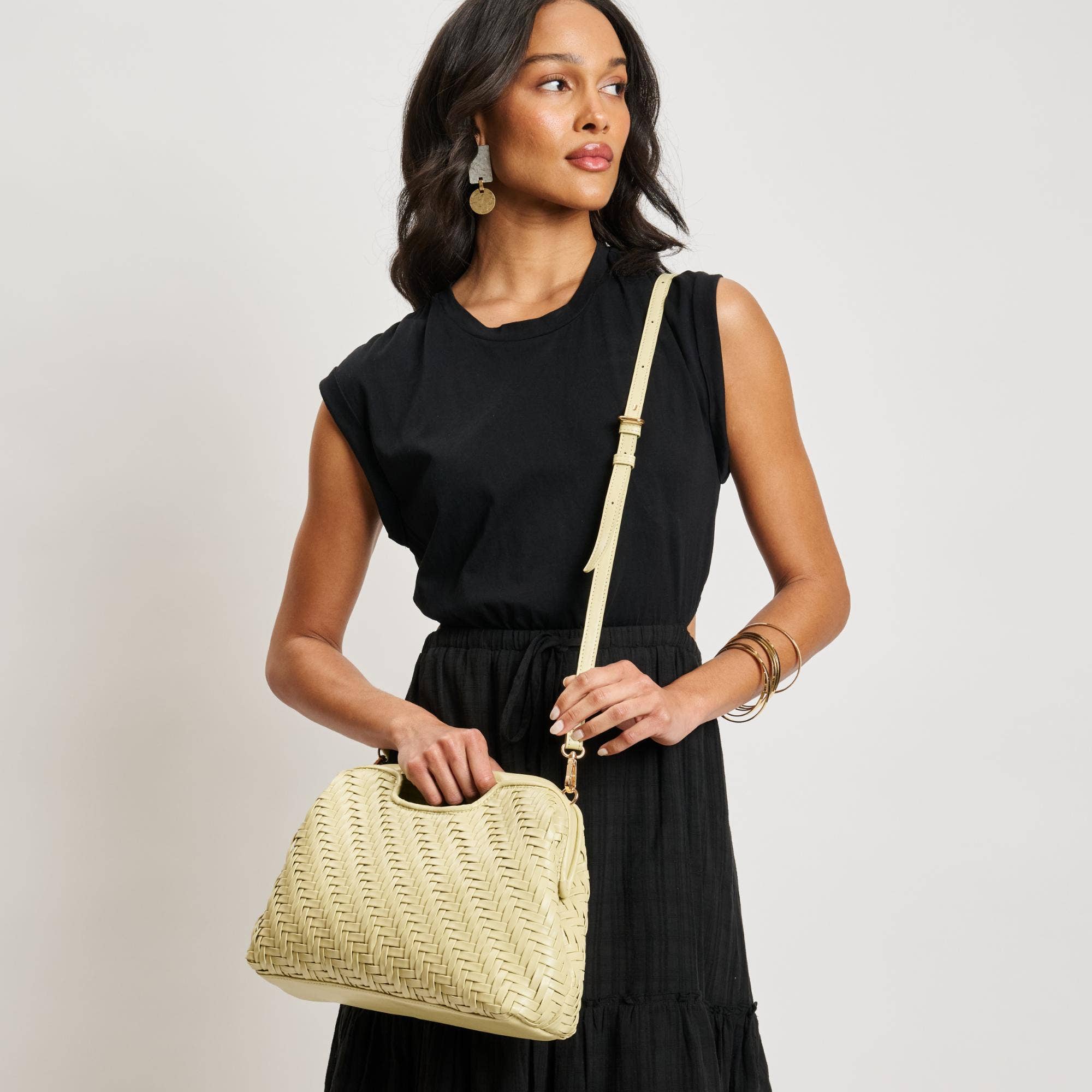 Amara Crossbody: Black
