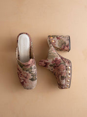 The Sierra | Mauve Tapestry Platform Clog Fall Mule: MAUVE TAPESTRY / 9