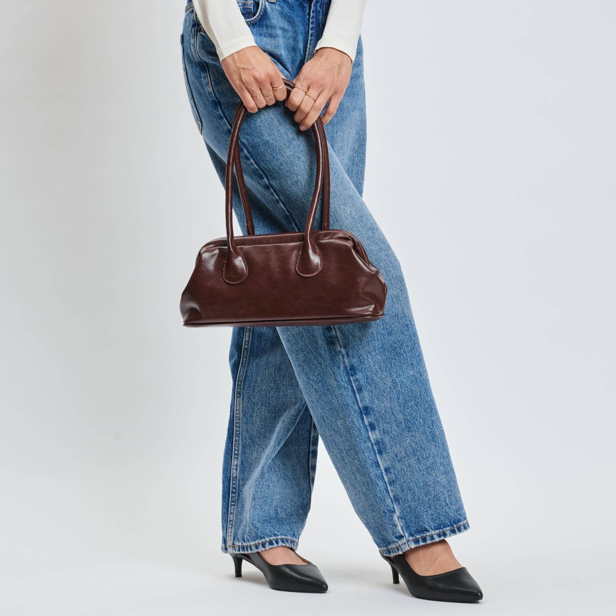 Nina Shoulder Bag: Black