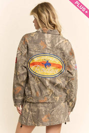 PLUS CROPPED CAMO RODEO JACKET: TAUPE REAL TREE / 1X-2X-3X(3-2-1)