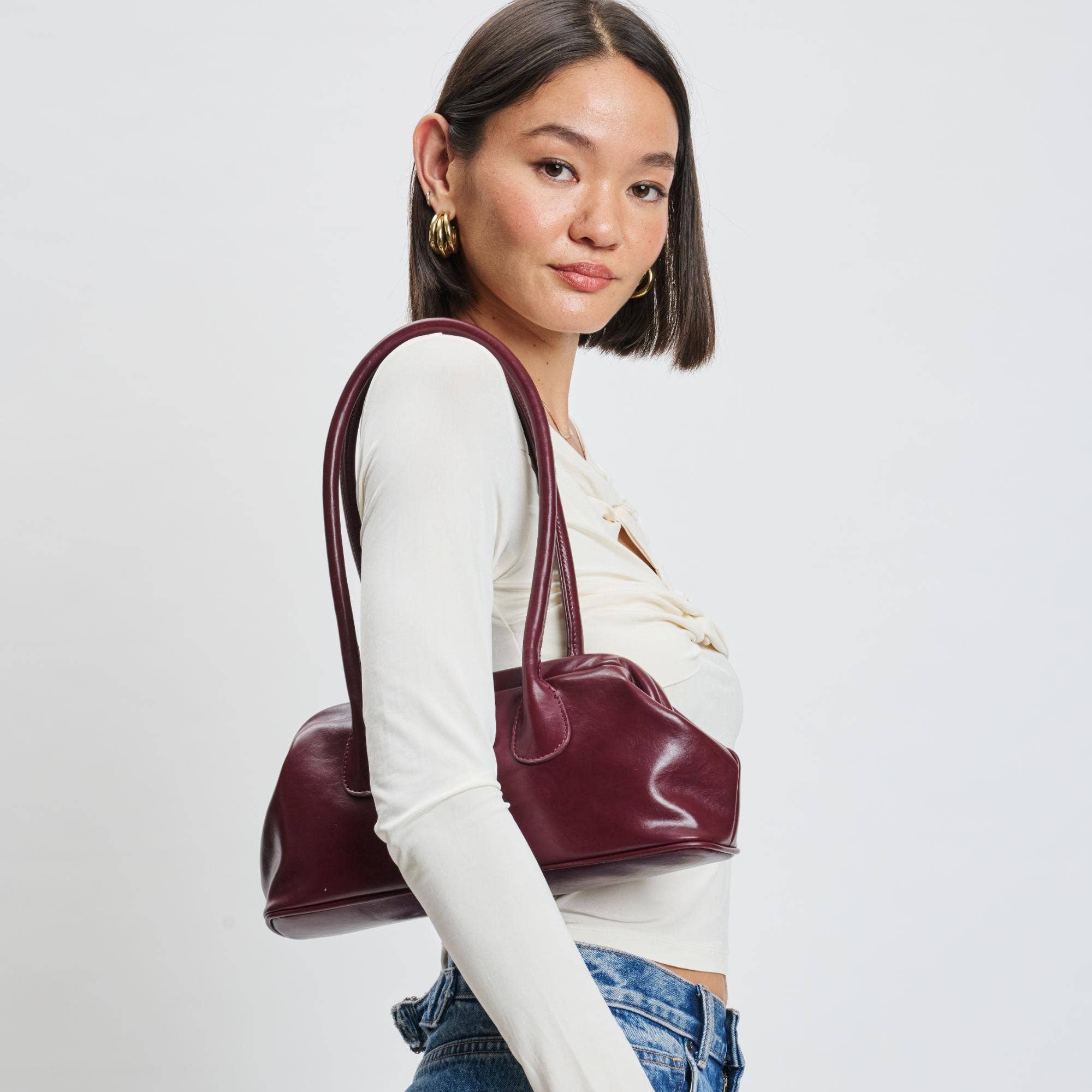 Nina Shoulder Bag: Wine