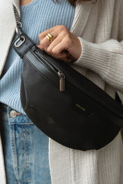 Brooklyn Crossbody- Black Nylon