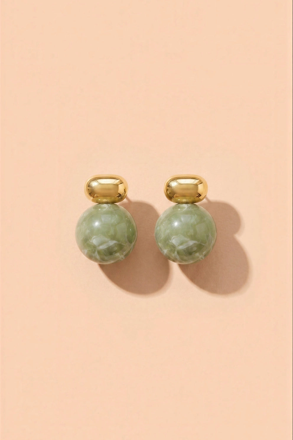 Zara Stud
