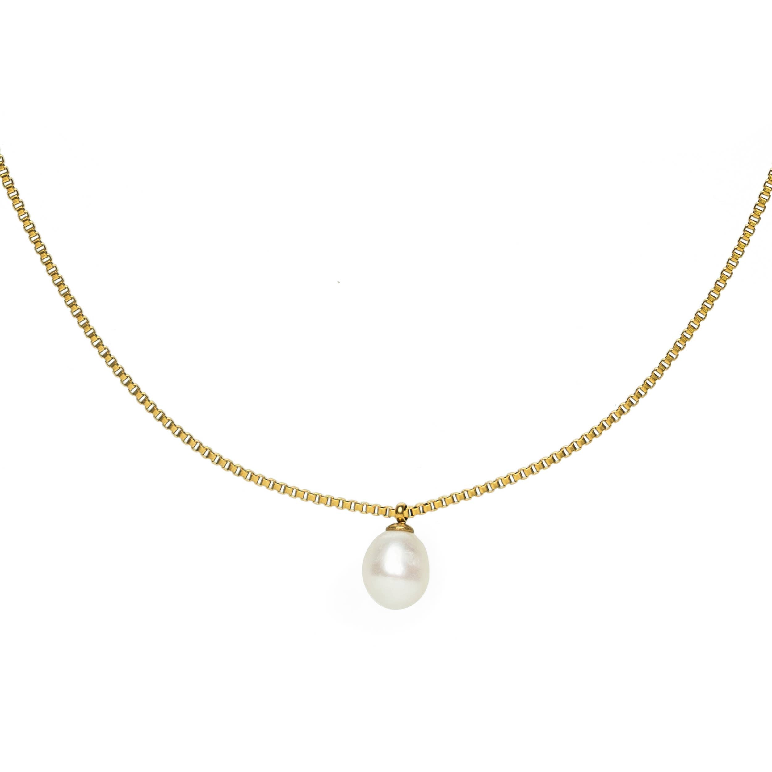 Gold Pearl Pendant Necklace