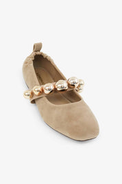 COLLEEN - FALL '25 Chic Ballet Flat with Gold Details: Chocolate / 12A
