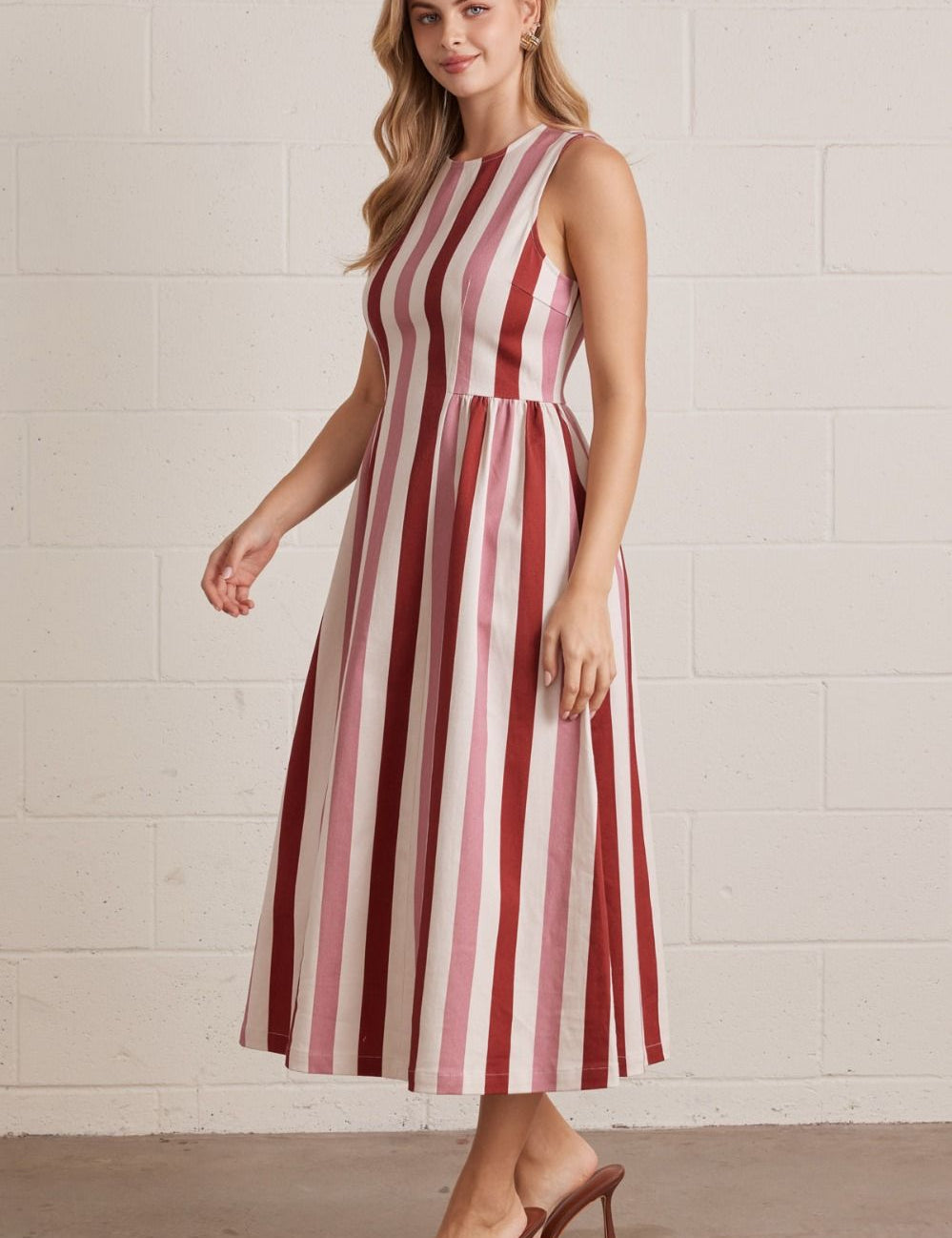 entro_fashion_dress_d30220_042726_0016.jpg