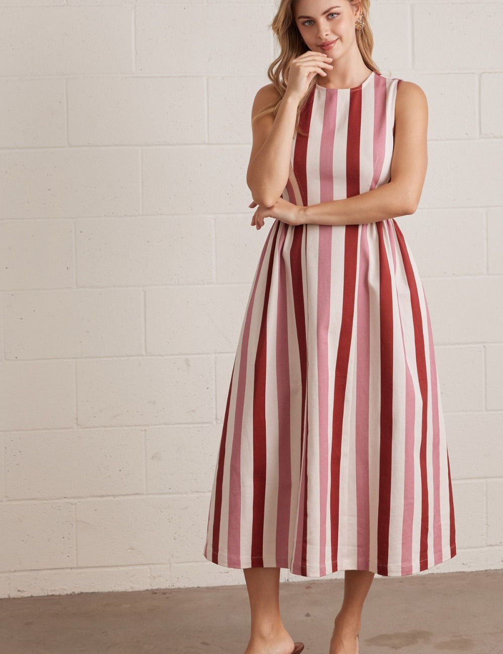 entro_fashion_dress_d30220_042726_0019.jpg