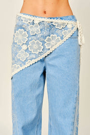AJS6150 SCARF LACE WRAP SKIRT: CREAM / S/M