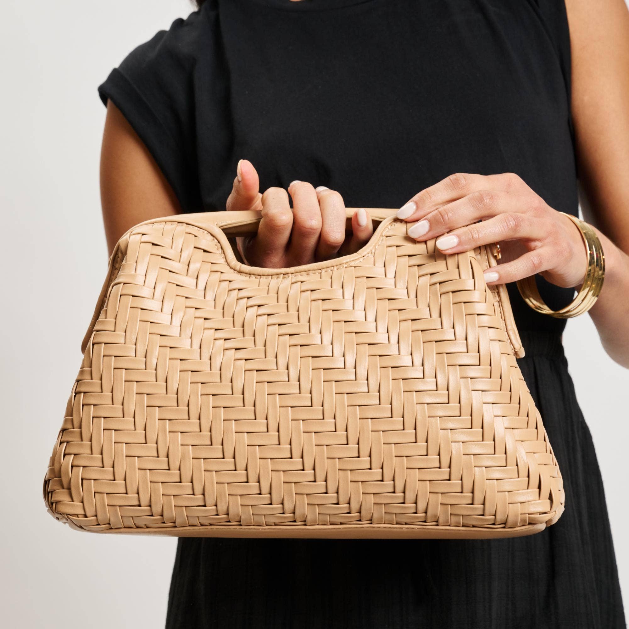 Amara Crossbody: Black