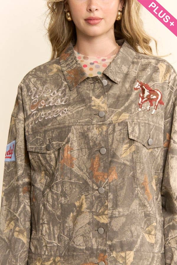 PLUS CROPPED CAMO RODEO JACKET: TAUPE REAL TREE / 1X-2X-3X(3-2-1)