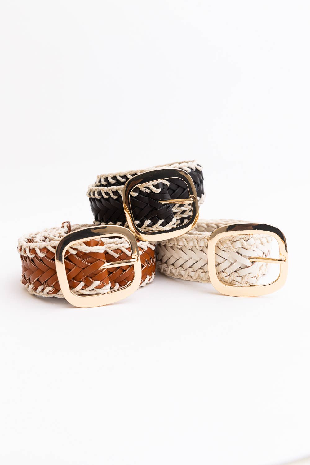 Crochet Trimmed Woven Leather Belt: Ivory