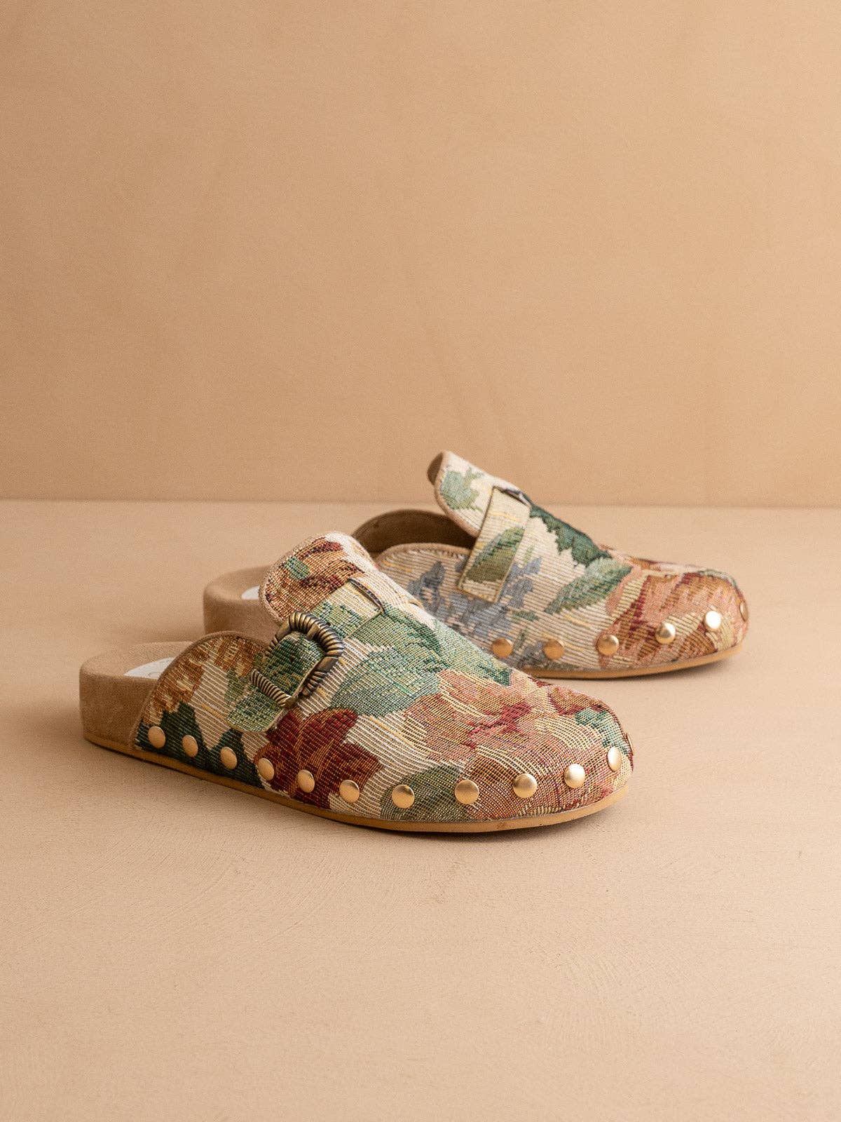 The Toni | Floral Tapestry Studded Buckle Fall Clog: FLORAL TAPESTRY / 8.5