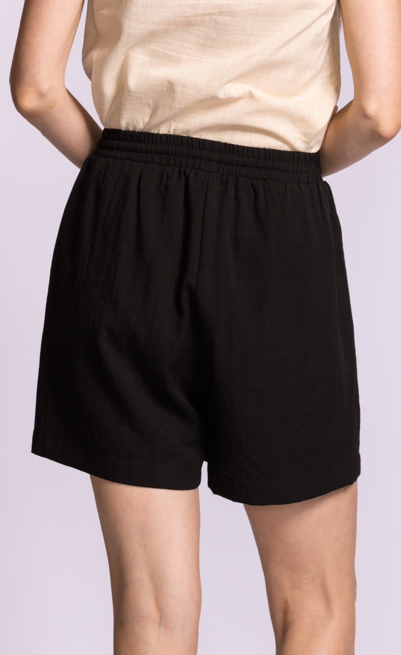 Killion Shorts - Black