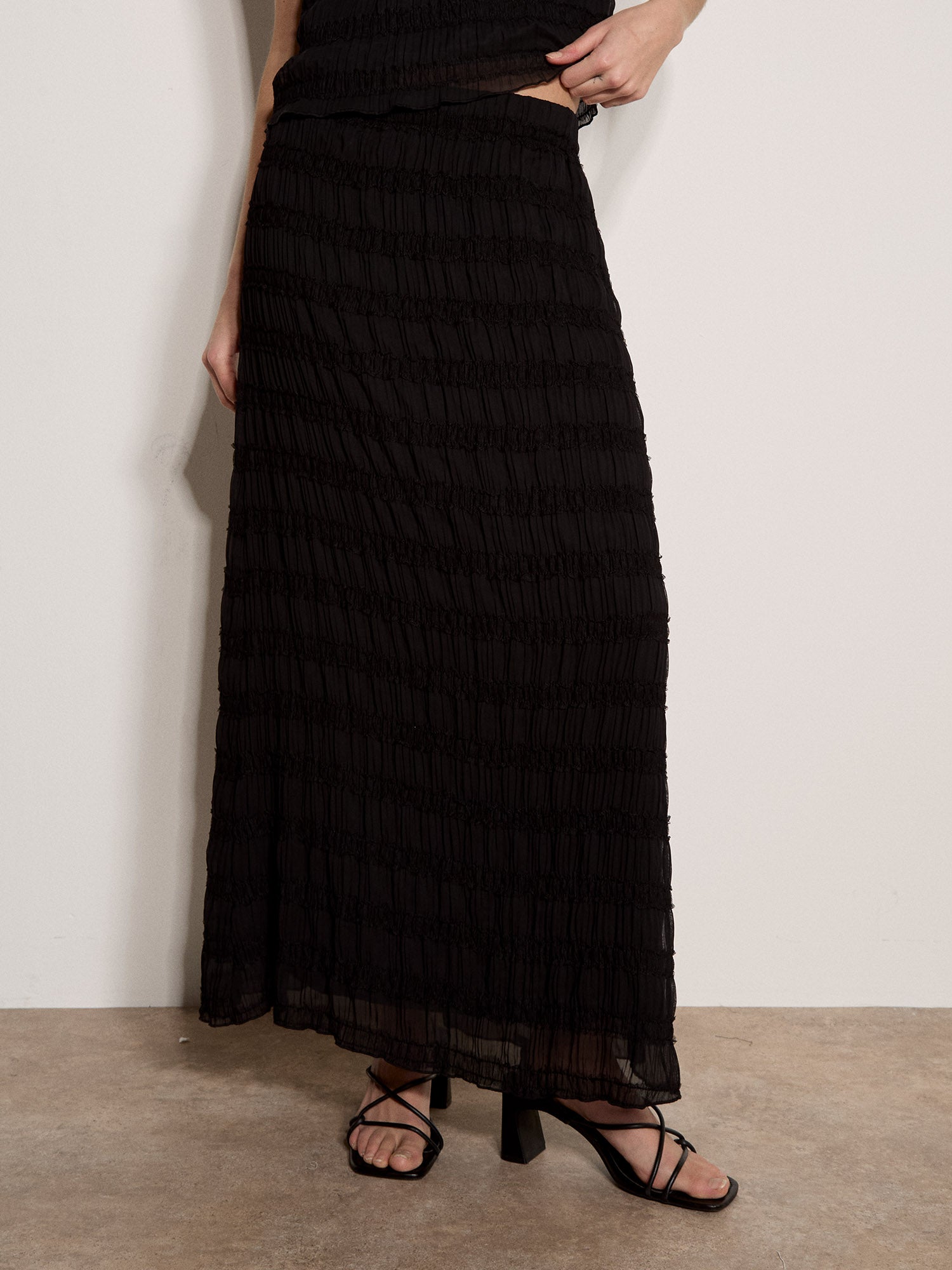 Belle - Black