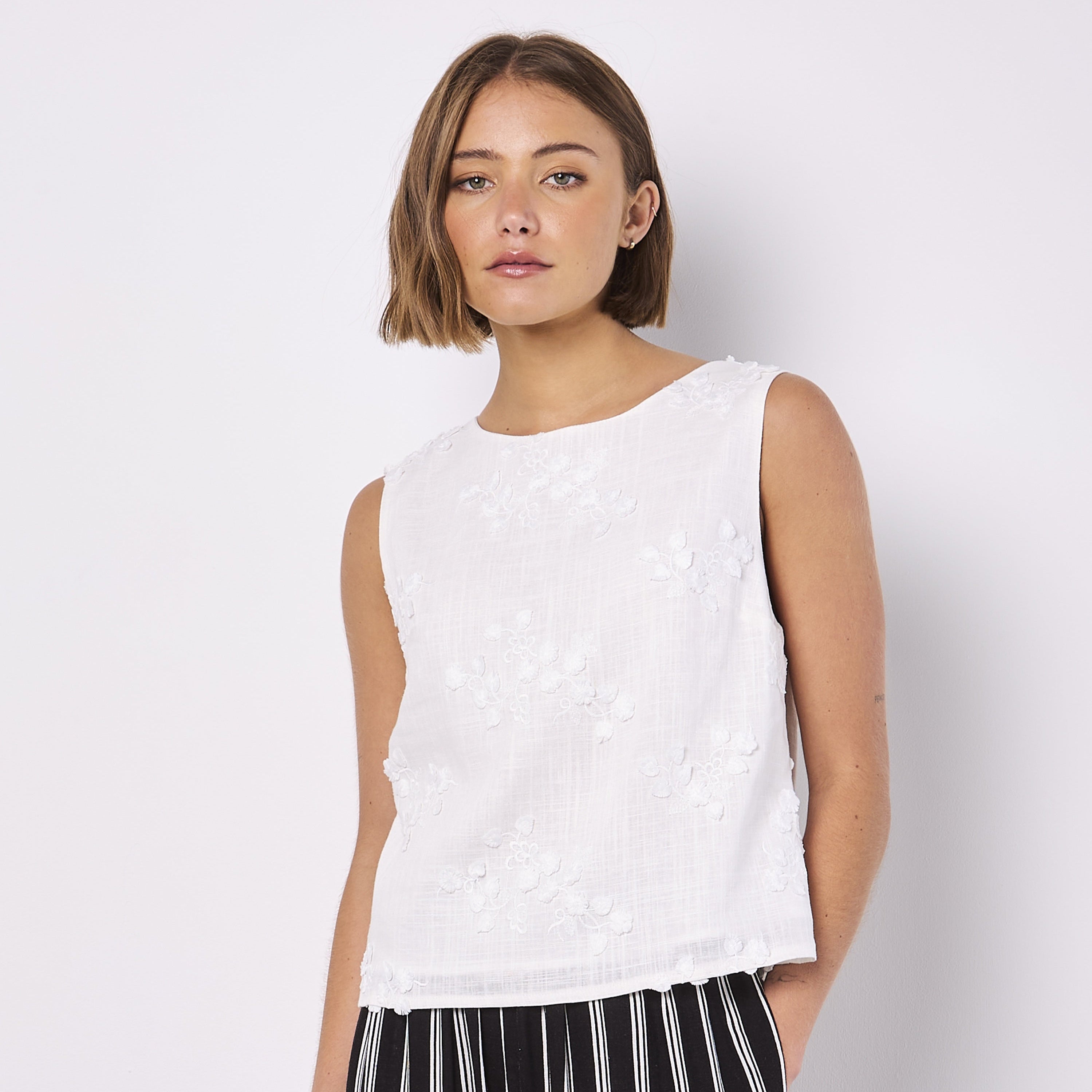 Meadow - White