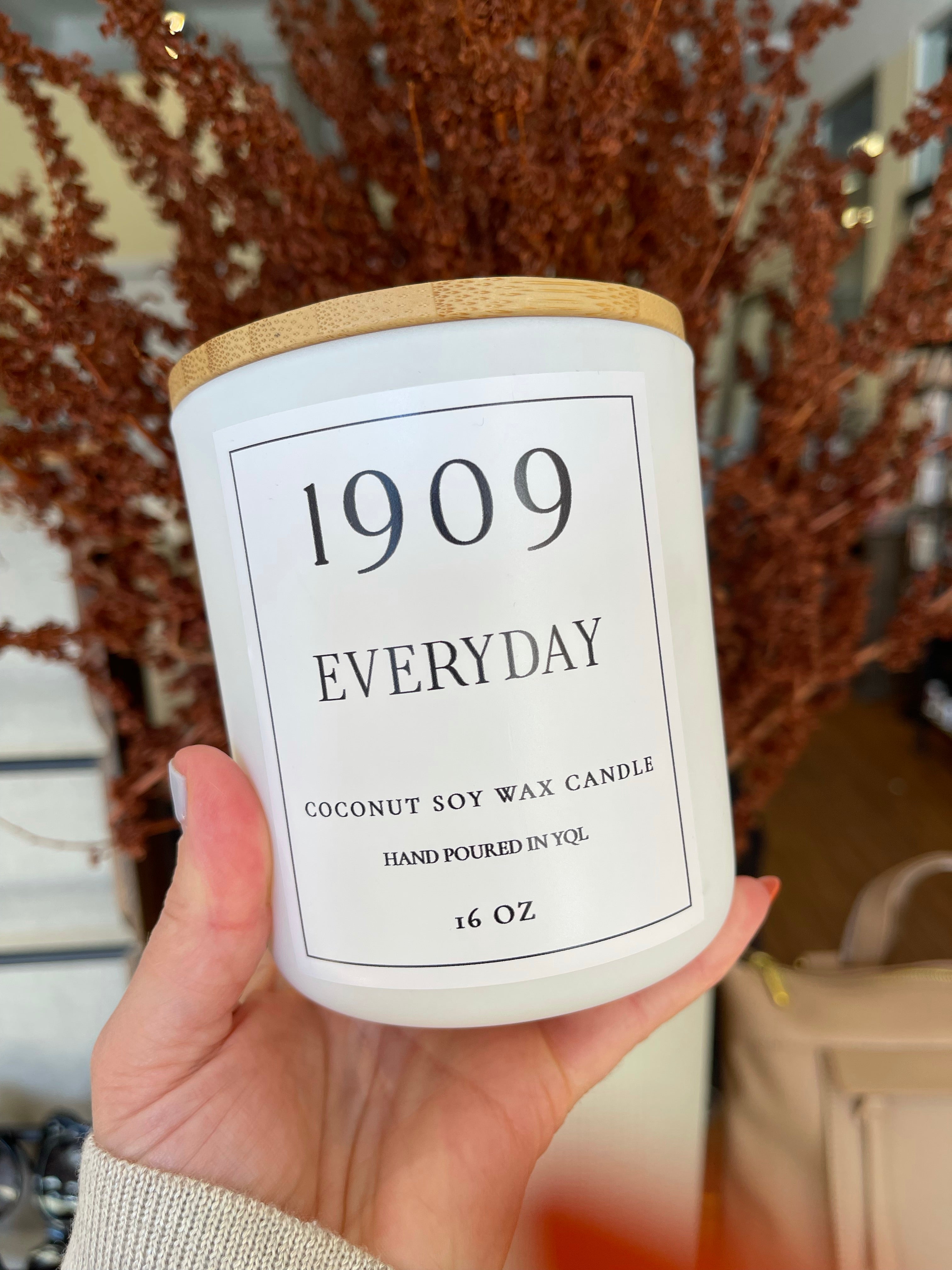1909 Everyday Candle