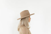 Gigi Pip - Cara Loren Tan