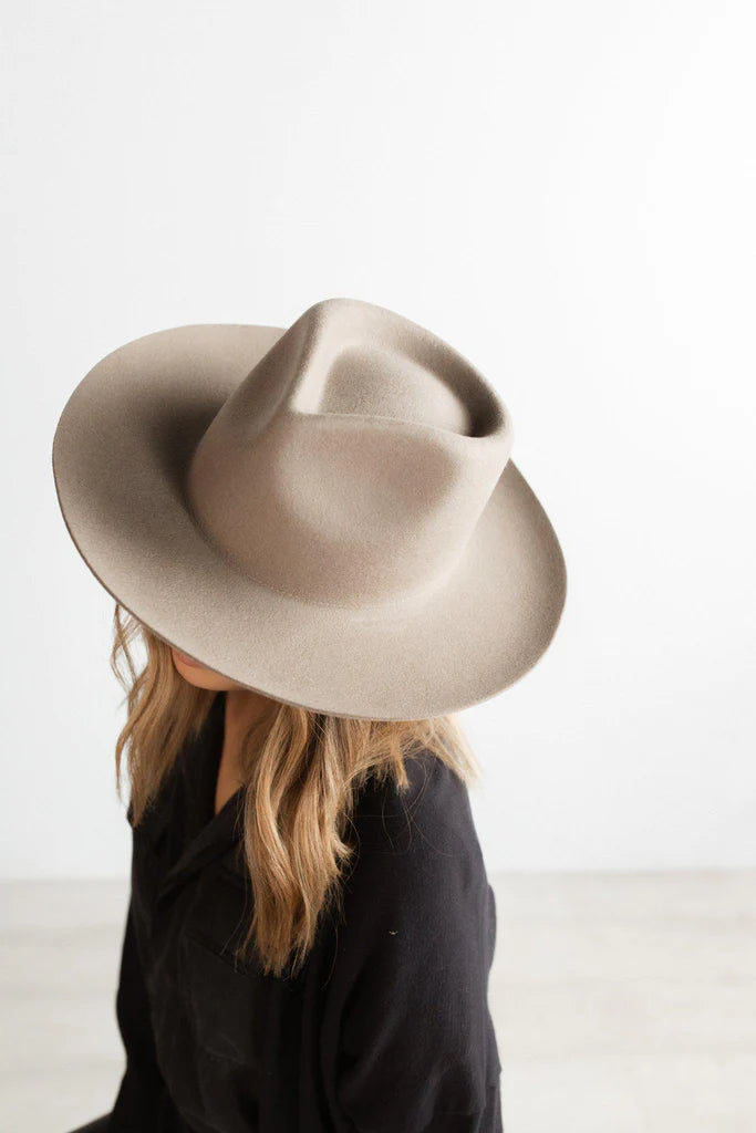 Gigi Pip Zephyr Rancher- Sage